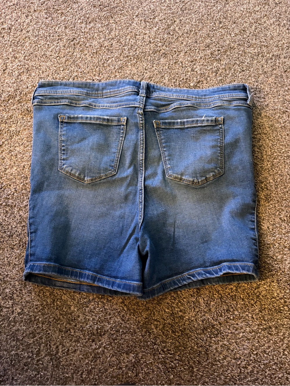 Torrid High Rise Denim Shorts - Picture 2 of 3